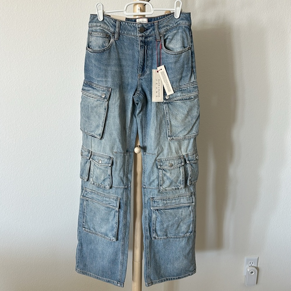 Alice + Olivia Light Blue Wide Leg Cargo Jeans sz 24 - Picture 7 of 12